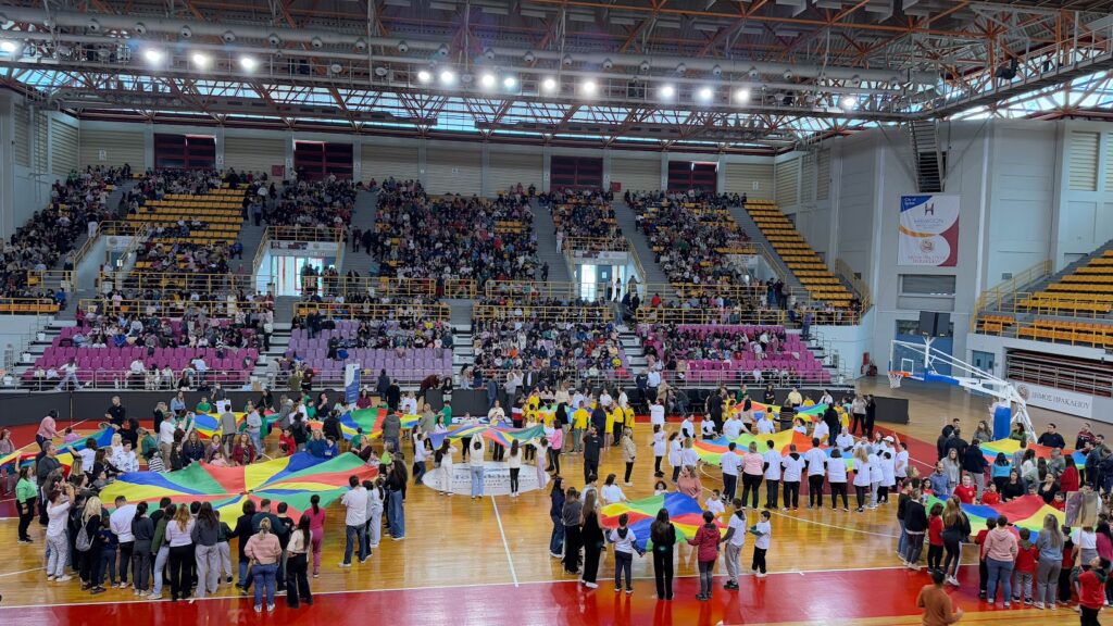 Με μεγάλη επιτυχία πραγματοποιήθηκε η γιορτή ΑΜΕΑ από την Περιφέρεια Κρήτης και τις Διευθύνσεις Πρωτοβάθμιας και Δευτεροβάθμιας Εκπαίδευσης Ηρακλείου